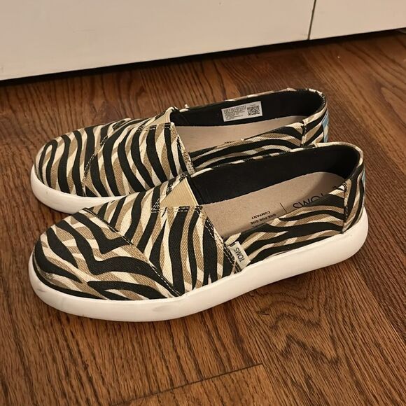 TOMS Womens Alpargata Mallow Shoes Size 6.5 Liger Print - Picture 3 of 5